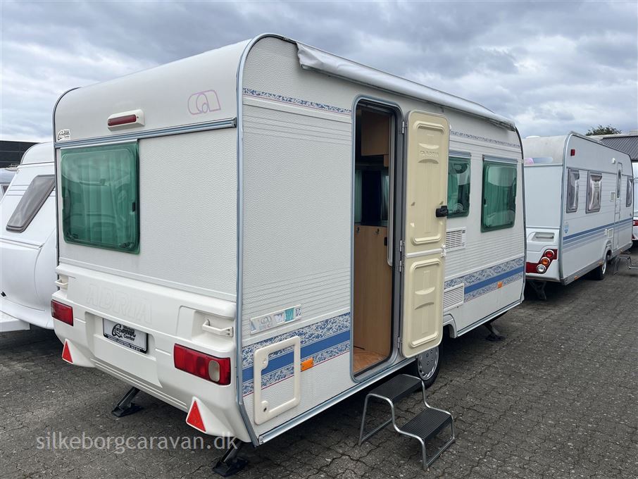 Adria Unica A 390 DS